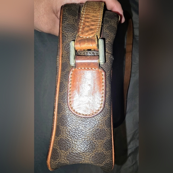 Clean Authentic Vintage Celine Brown Leather Macadam Crossbody - Picture 5 of 11
